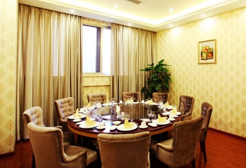 ホテル Greentree Eastern Zigong Huashang International City Huichuan Road