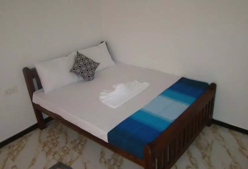Hotelli Nadun Rest