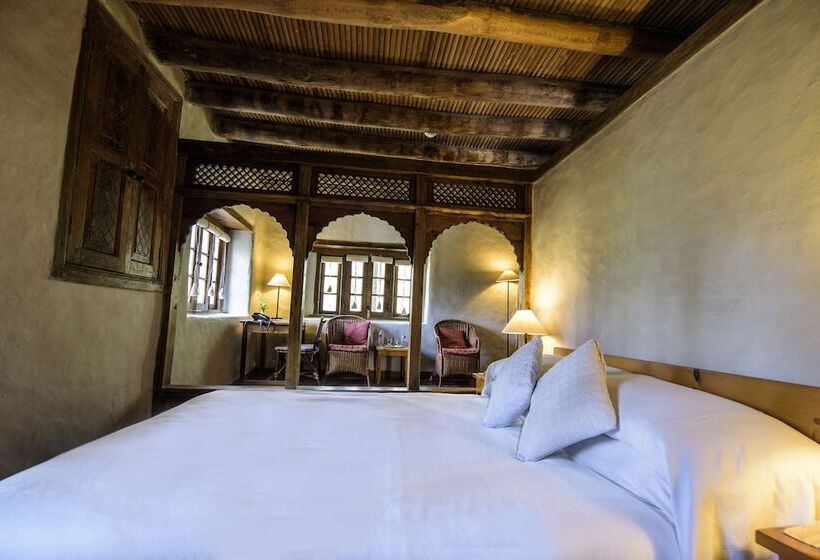 هتل Serena Shigar Fort