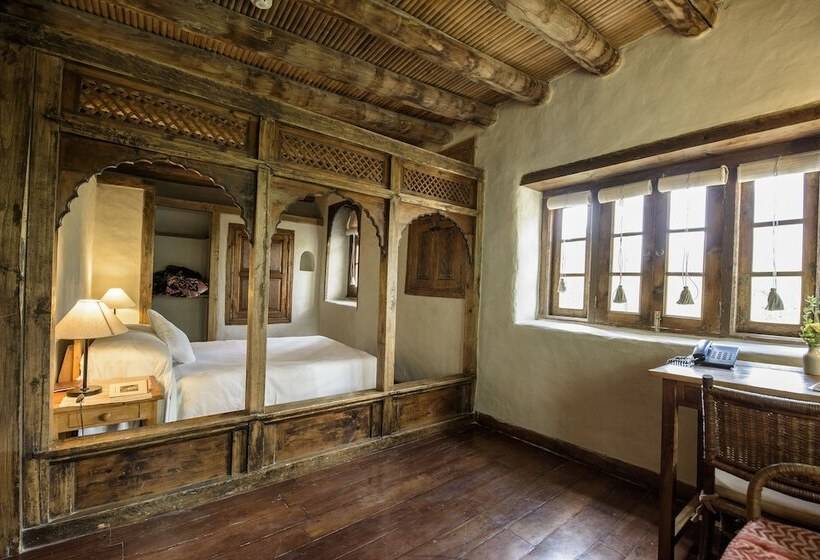 هتل Serena Shigar Fort