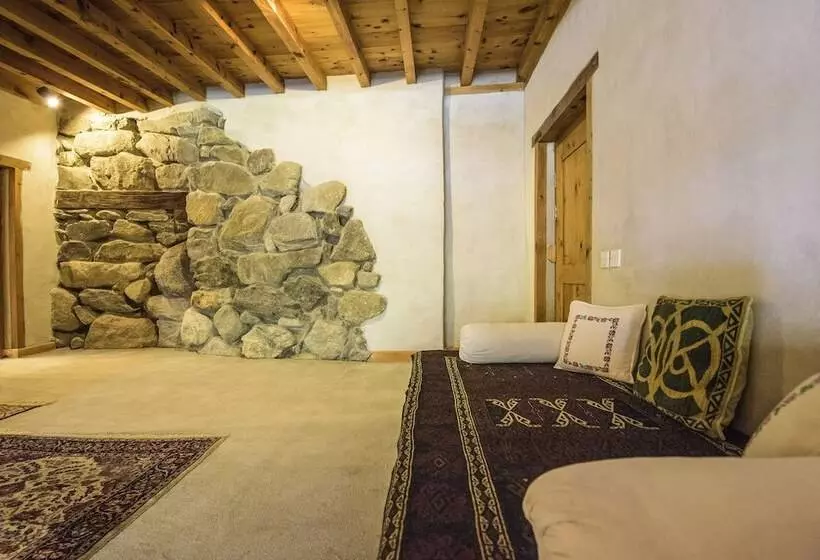 هتل Serena Shigar Fort