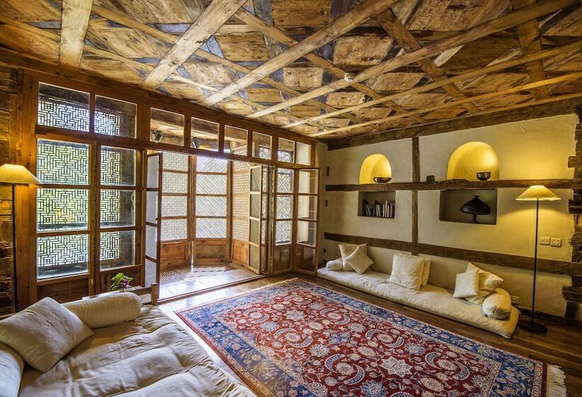 هتل Serena Shigar Fort