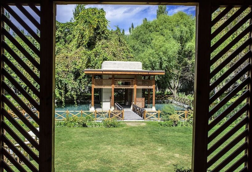 هتل Serena Shigar Fort