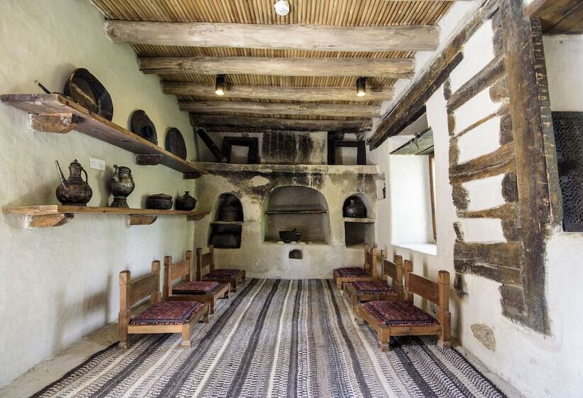 هتل Serena Shigar Fort