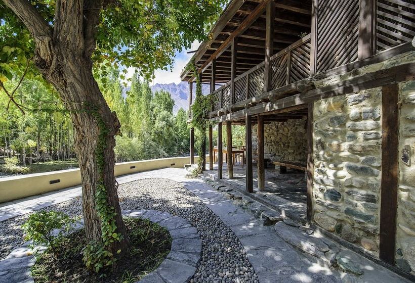 هتل Serena Shigar Fort