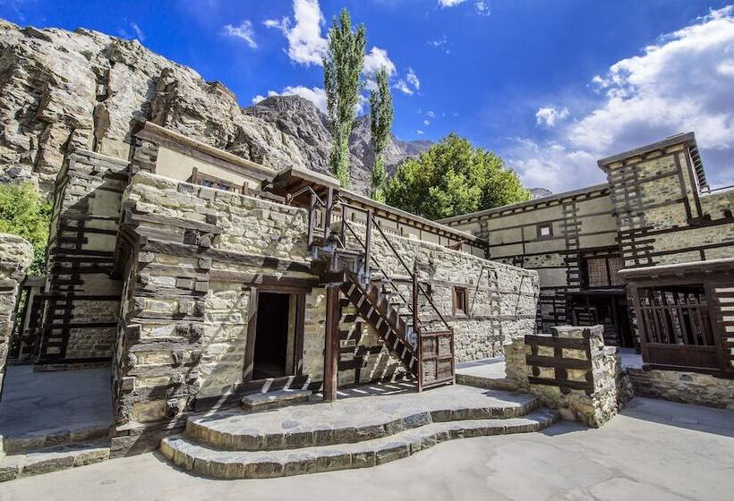 هتل Serena Shigar Fort