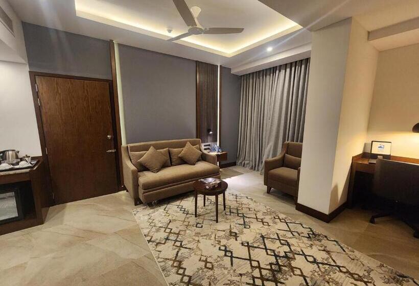 هتل Windy Terrace