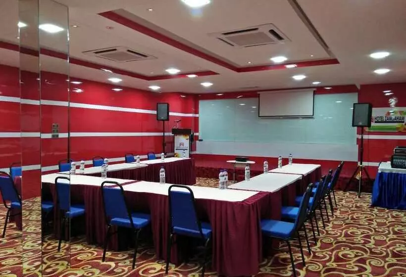 Hotelli Zamsaham