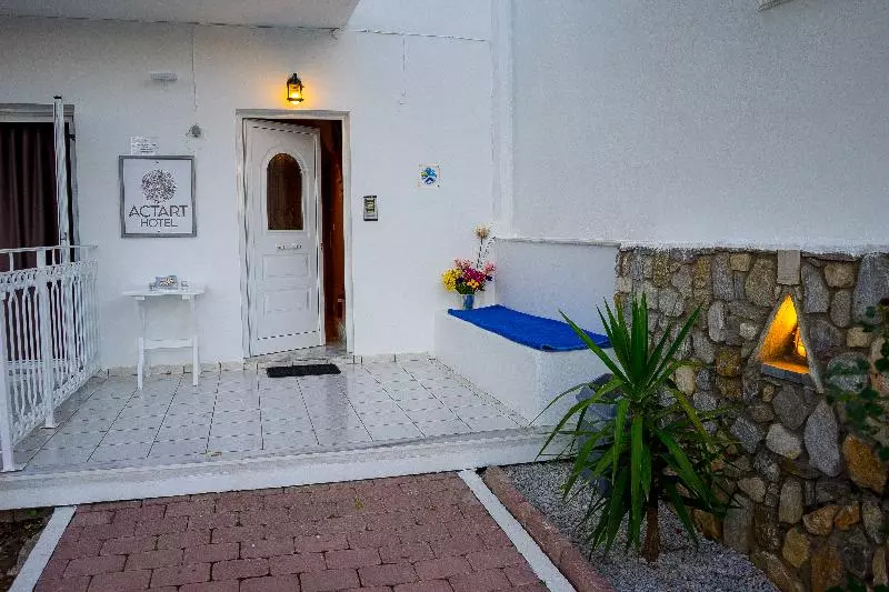 Act Art Skiathos