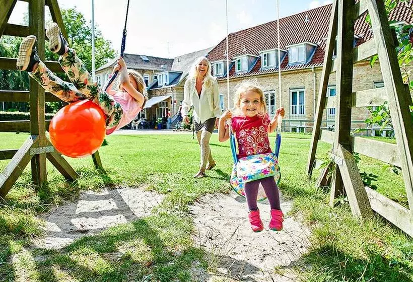 ユースホステル Fredensborg Vandrerhjem, I Kongens Baghave