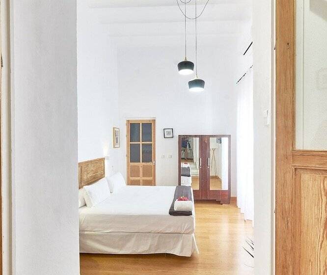 تختخواب و صبحانه Bekkeh