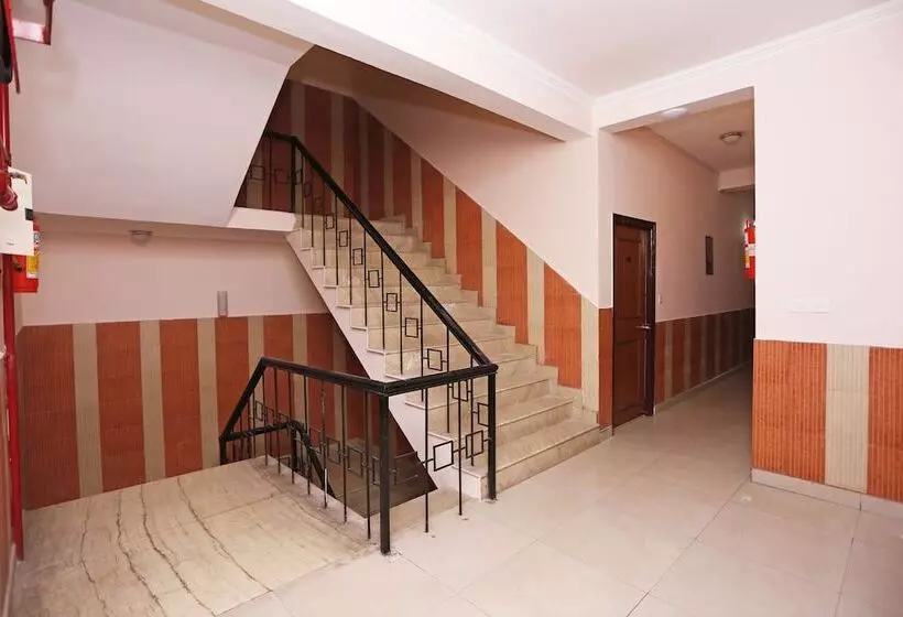 Hotel Fabexpress Central Park