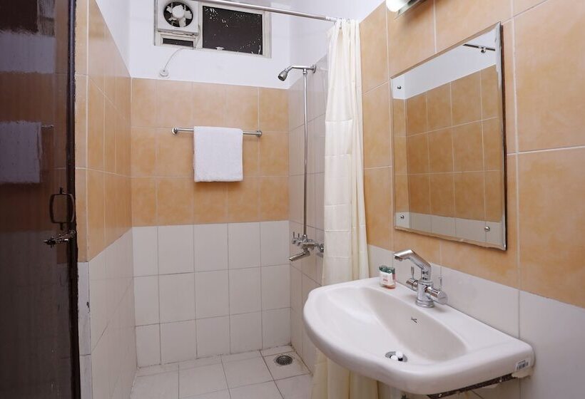 ホテル Fabexpress Central Park