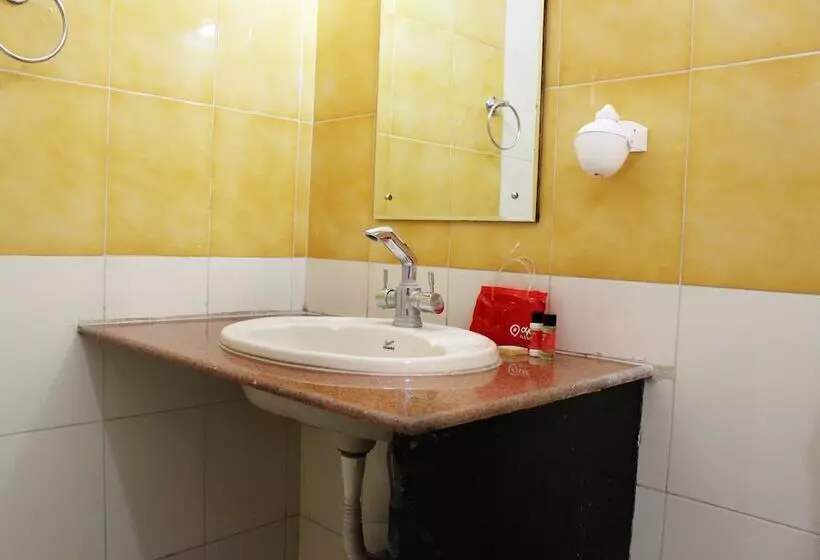 Hotel Fabexpress Central Park