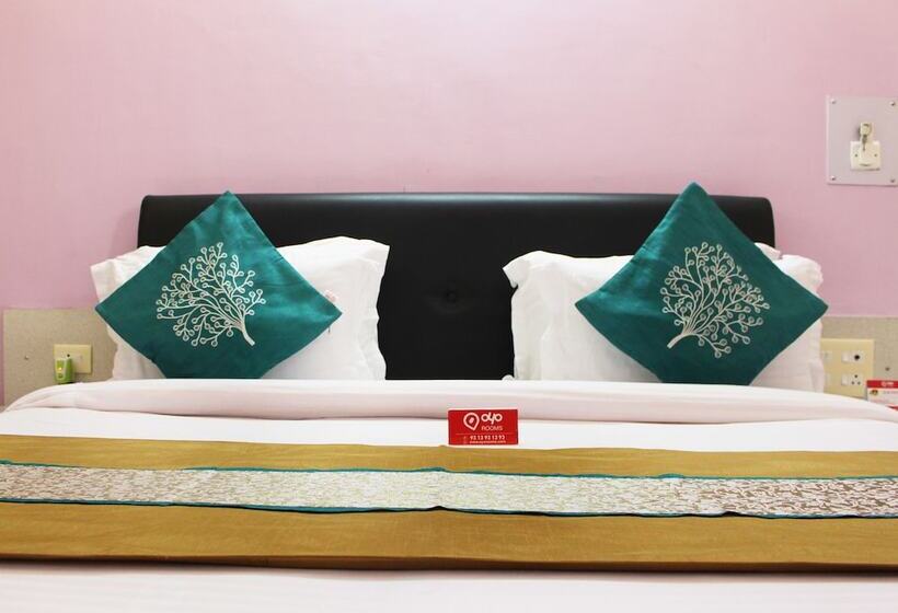 ホテル Fabexpress Central Park