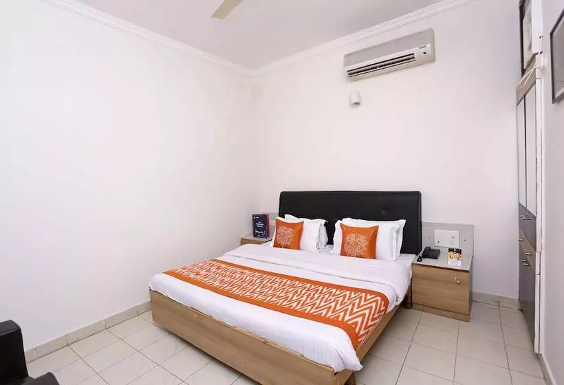 Hotel Fabexpress Central Park