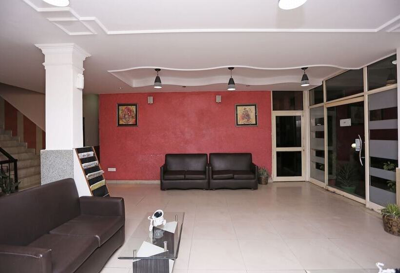 ホテル Fabexpress Central Park