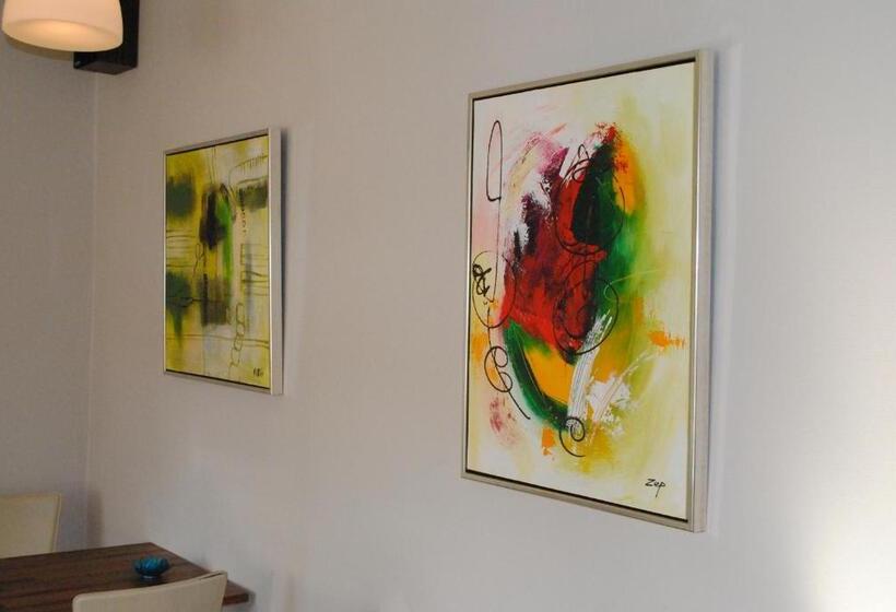 בית מלון כפרי Det Lille