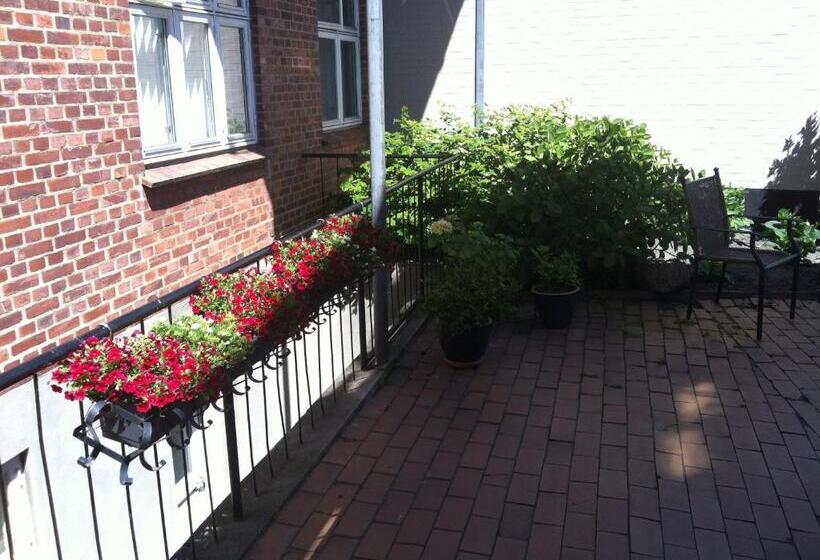 בית מלון כפרי Det Lille