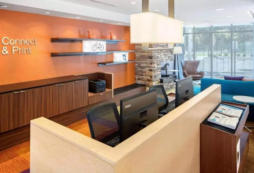 ホテル Fairfield Inn & Suites By Marriott North Bergen