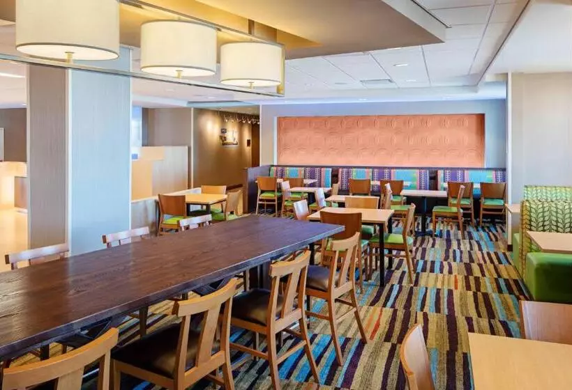 ホテル Fairfield Inn & Suites By Marriott North Bergen