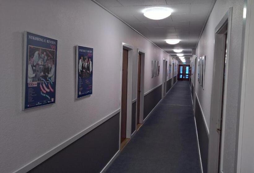 בית מלון כפרי Falster