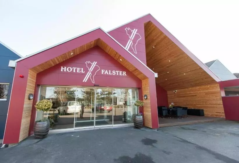 ホテル Falster