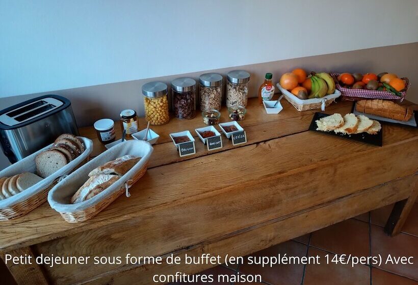 فندق Hôtel Les Calanques