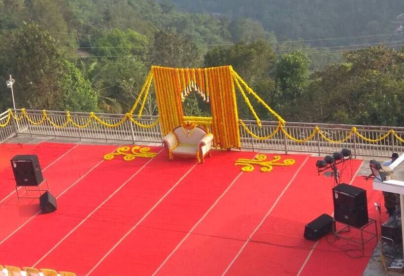 Szálloda The Munnar Queen