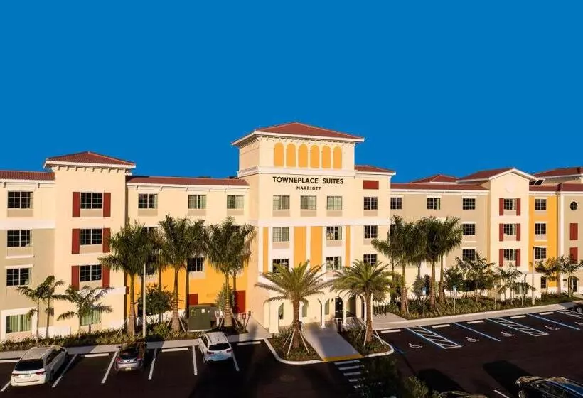 Hotelli Towneplace Suites By Marriott Fort Myers Estero