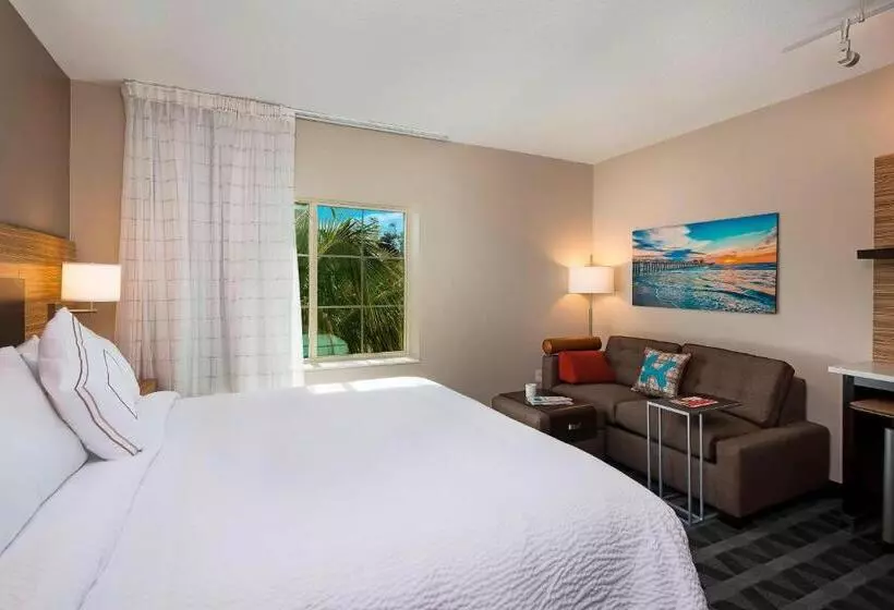 Hotelli Towneplace Suites By Marriott Fort Myers Estero