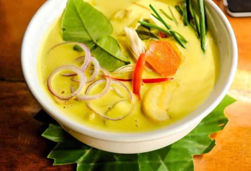 Phi Phi Phu Chalet Resort