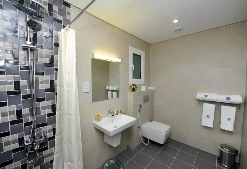 Al Mansour Park Inn Hotel&apartment