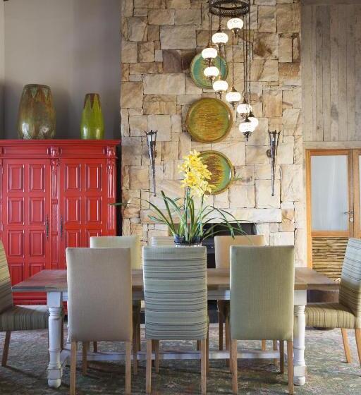 Bed and Breakfast 43 On Sandstone