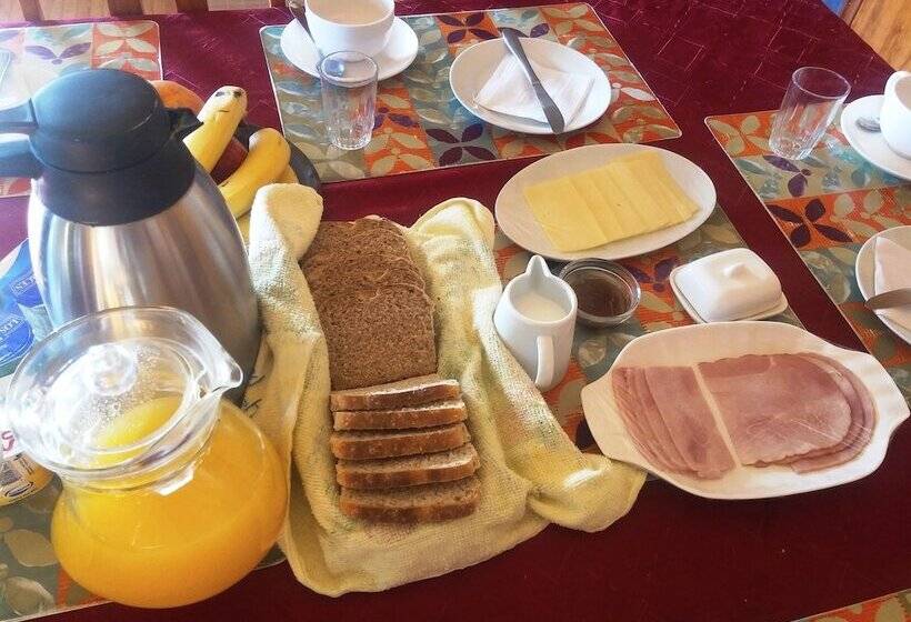 مسافرخانه Colores Del Puerto