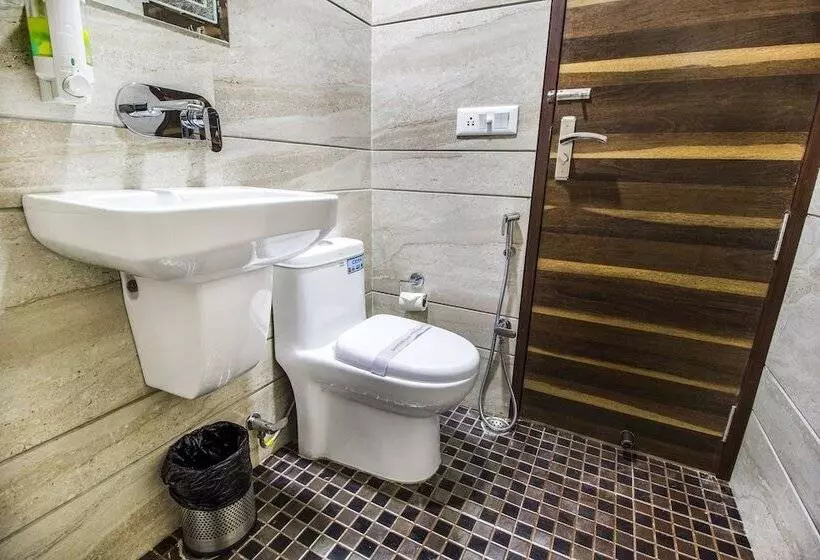 Fabhotel Prime Sapphire Inn