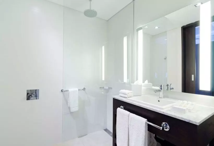 ホテル Hampton By Hilton Montevideo Carrasco