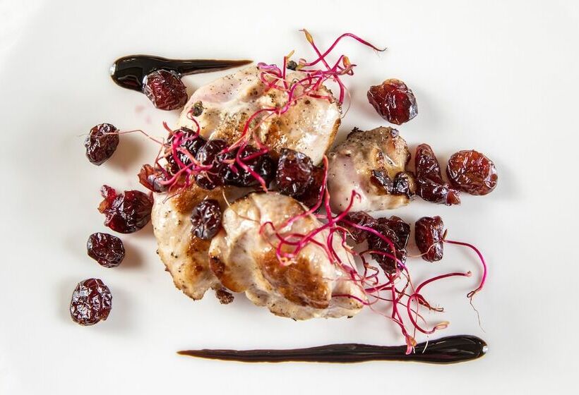 בית מלון כפרי Logos