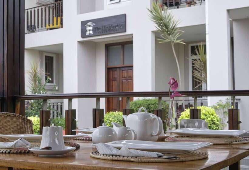 בית מלון כפרי The Highbridge Guest Lodge