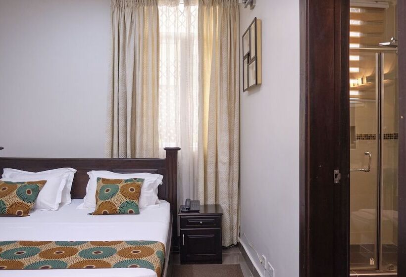 בית מלון כפרי The Highbridge Guest Lodge