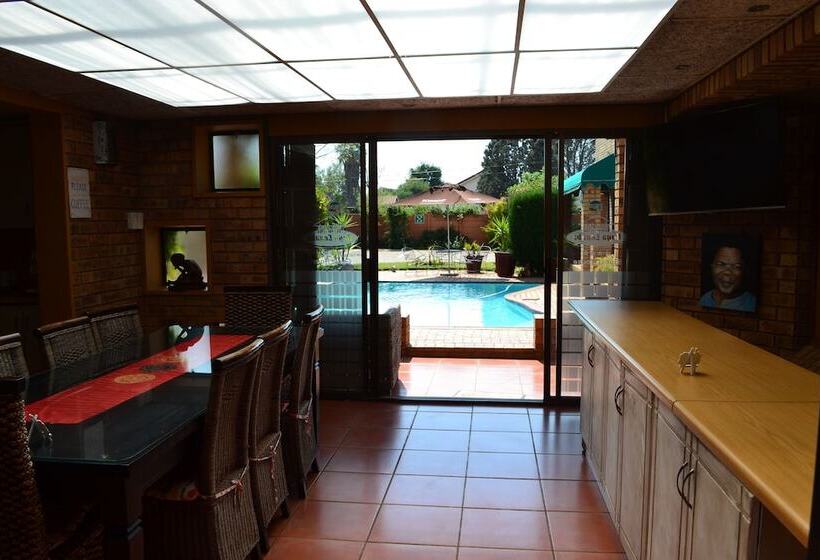 膳宿费 Boga Legaba Guest House & Conference Centre