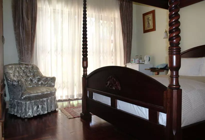 Majatalo Mendelssohn Manor Guest House