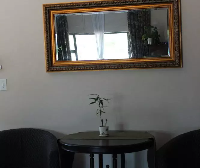 Majatalo Mendelssohn Manor Guest House