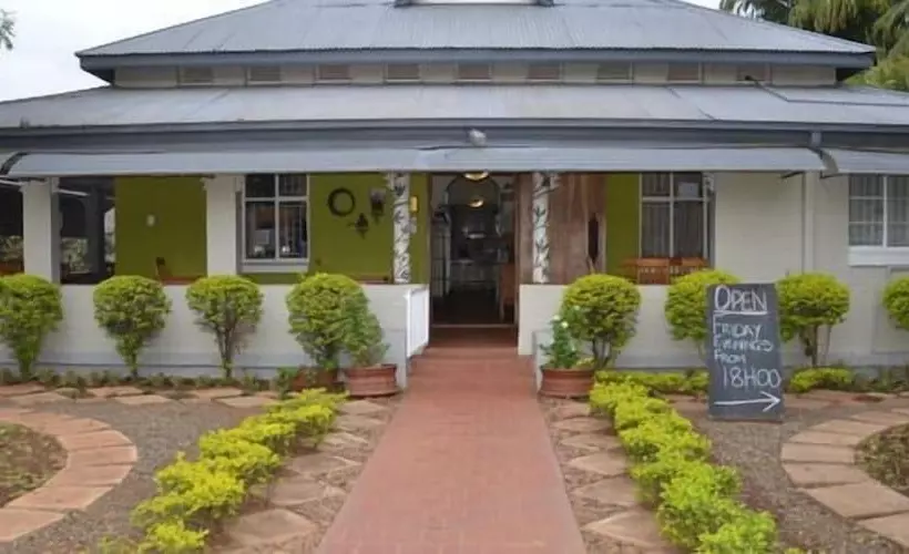 ペンション Stoep Cafe Guest House