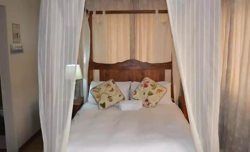 ペンション Stoep Cafe Guest House
