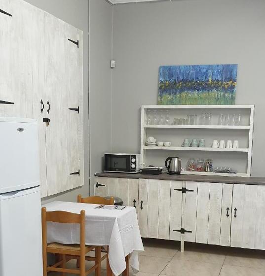 펜션 Stoep Cafe Guest House