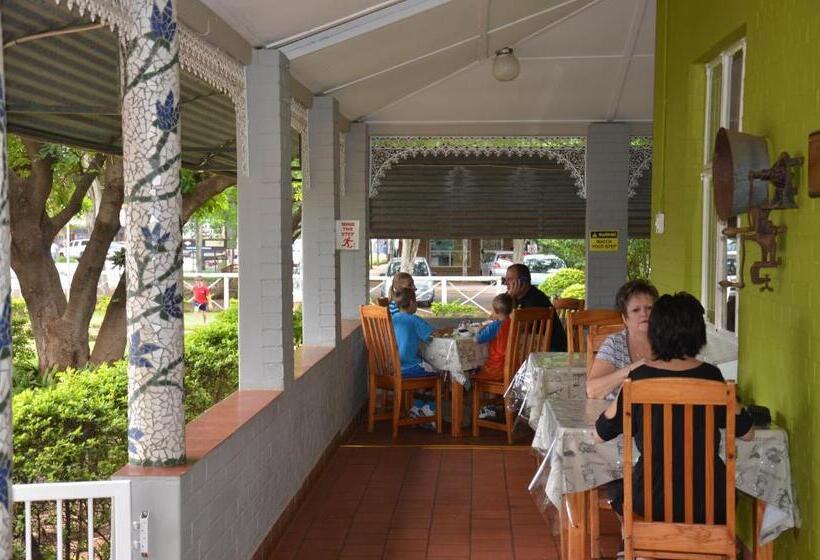 펜션 Stoep Cafe Guest House