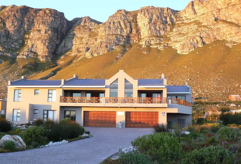 ペンション Van Den Berg S Guesthouse