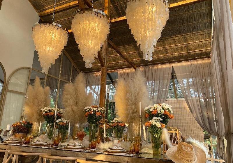 Szálloda 1000 Stars