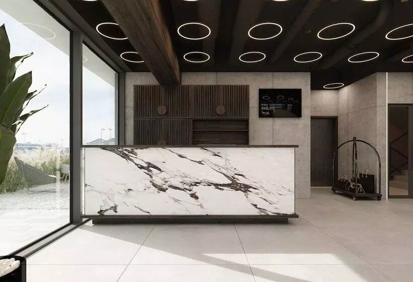 ホテル Milo Gdansk Airport